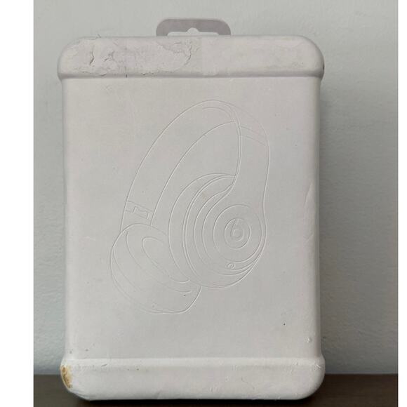 Beats Studio Pro Wireless Headphones Model MGTP3LL/A USA Black NC Spatial Audio - Picture 11 of 16